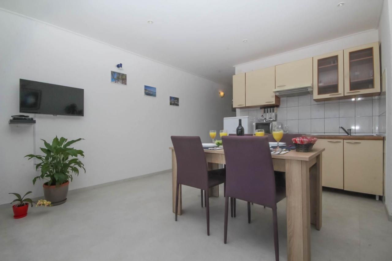 Apartmani Horvat Jezera Buitenkant foto