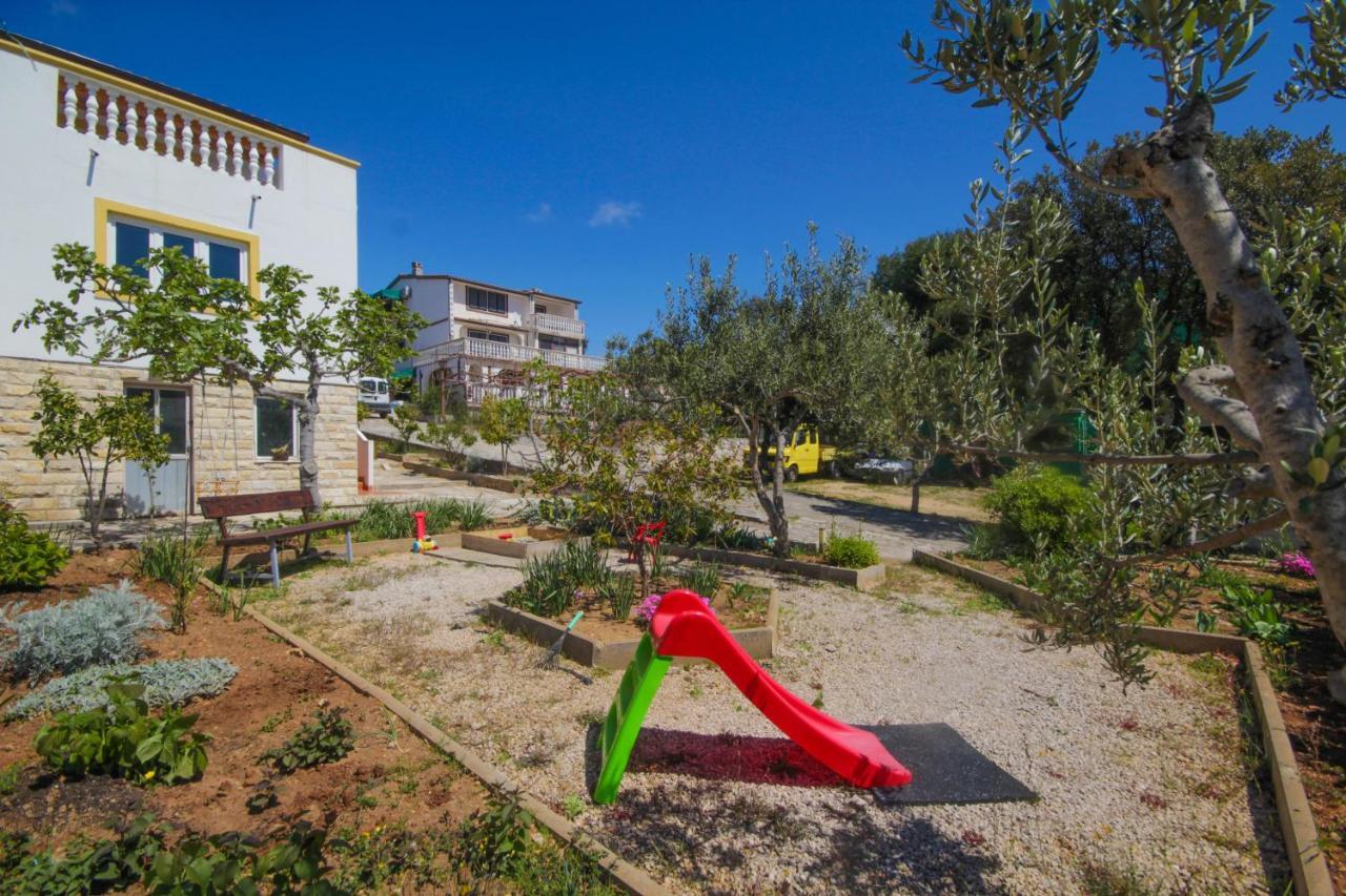 Apartmani Horvat Jezera Buitenkant foto