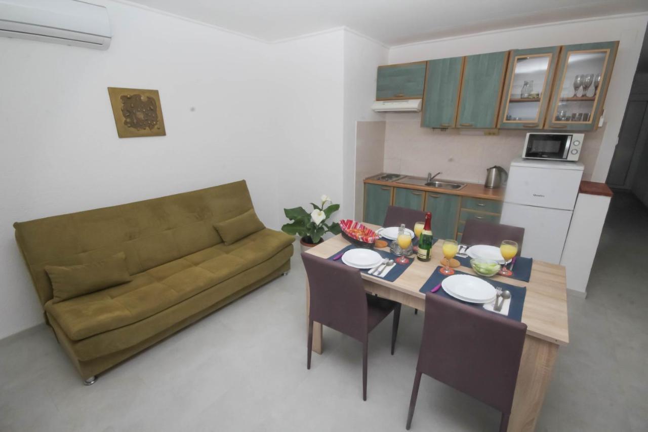 Apartmani Horvat Jezera Buitenkant foto